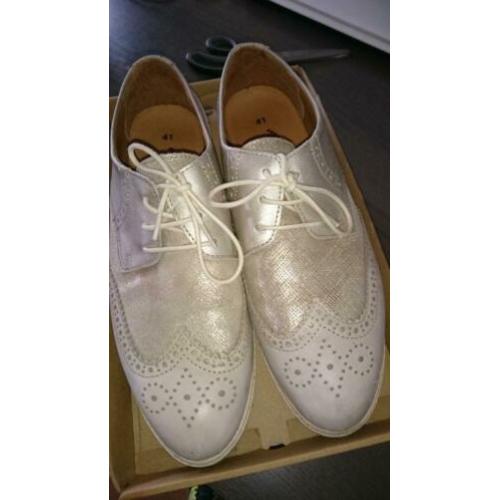 Leegruimen Schoenen Kast Vandaag Alle Schoenen/Laarzen 10,=