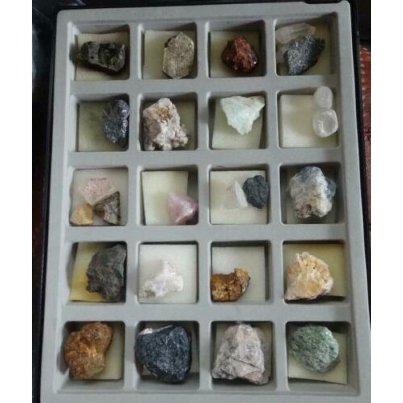 VERZAMELING STENEN MINERALEN * In Dozen *