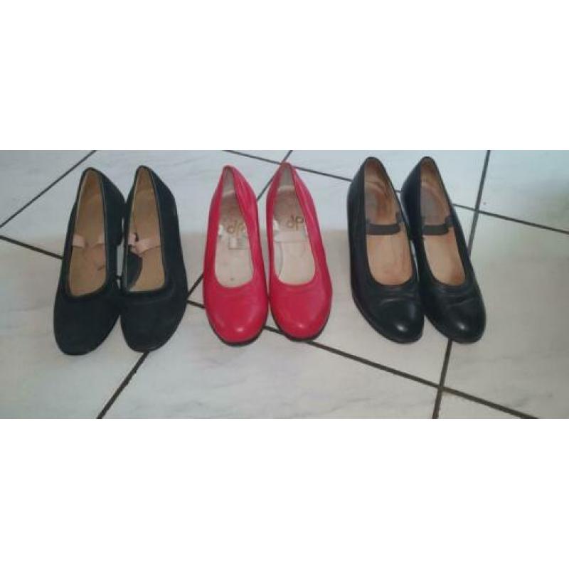 Flamenco schoenen maat 37 en een 35