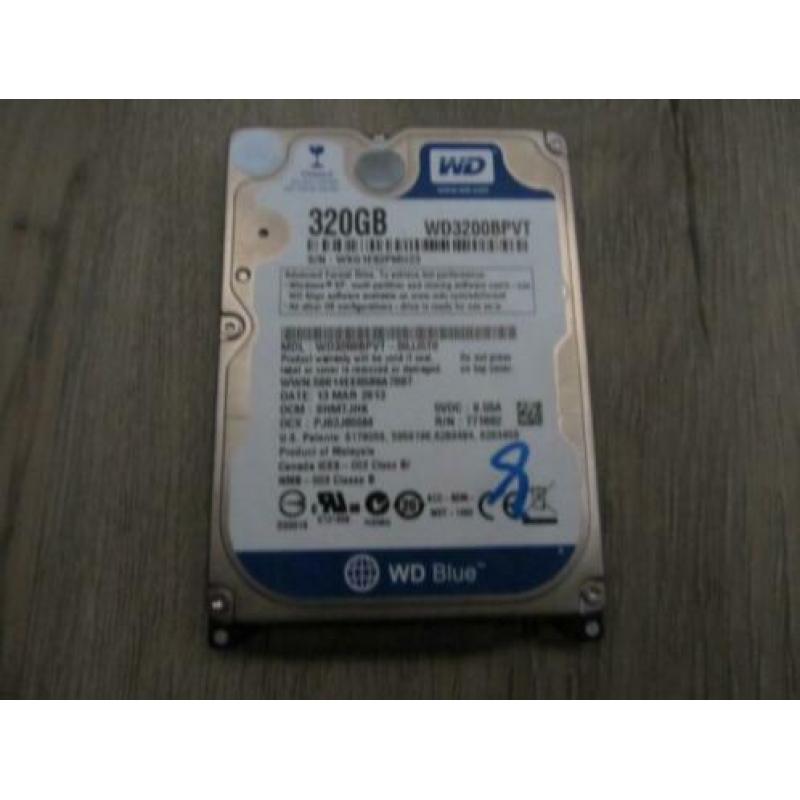 2x Western Digital Scorpio Blue WD3200BPVT 320GB 5400 RPM 8M