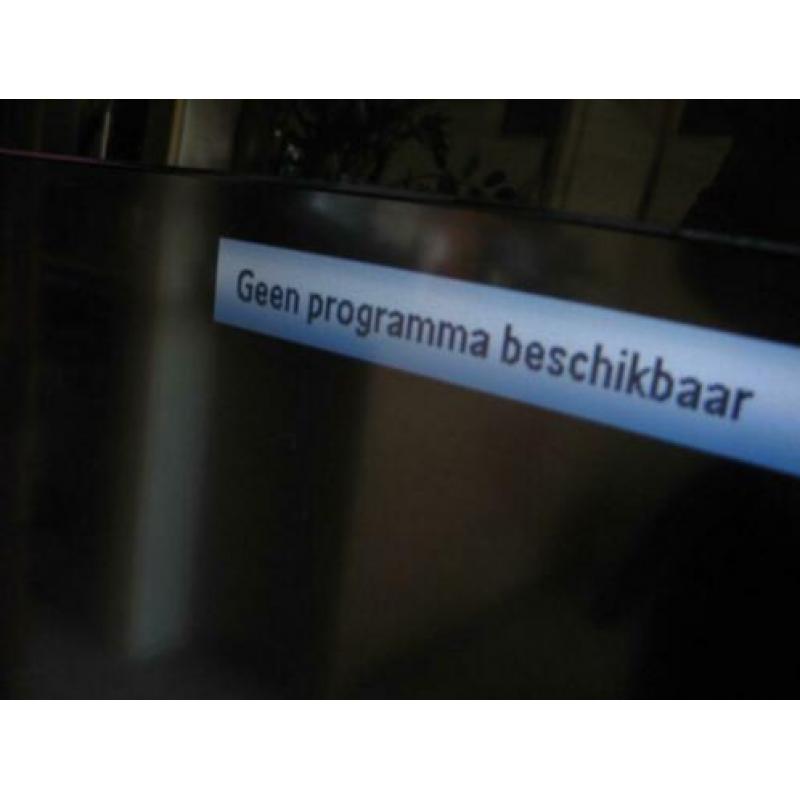 Philips SQ528.2E LB LCD Full-HD TV