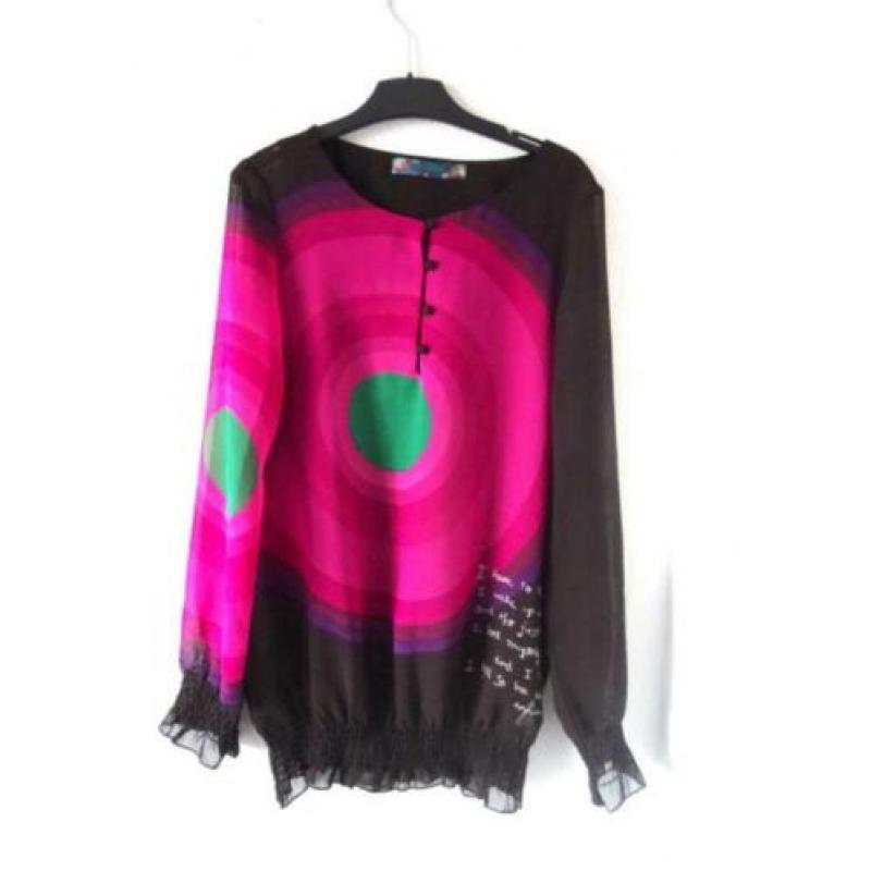 Blouse merk DESIGUAL maat S apart nieuwstaat 1xgedrage