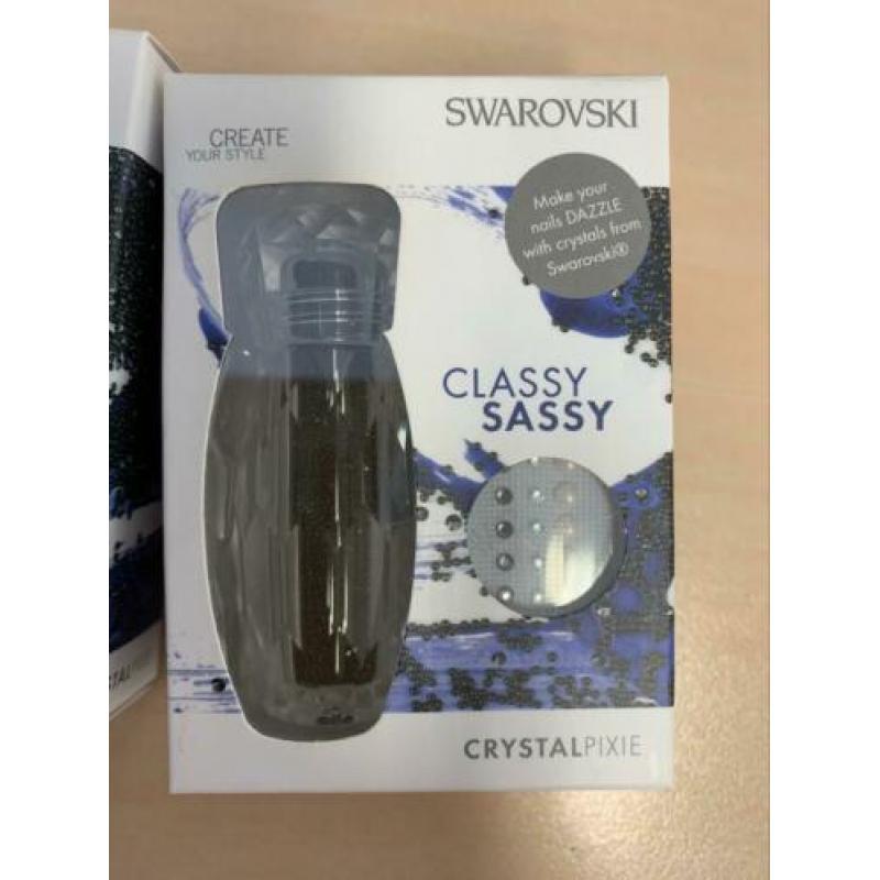 Swarovski nagel versiering
