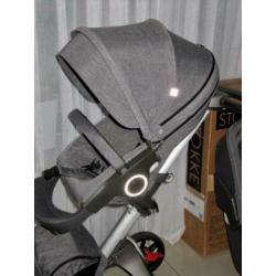 Stokke V5 Black melange kinderwagen met Autostoel NIEUWSTAAT