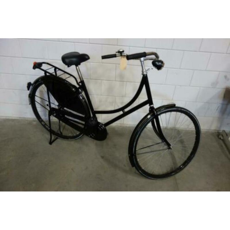 Fiets 604: Oma-fiets damesfiets, maat: 57cm