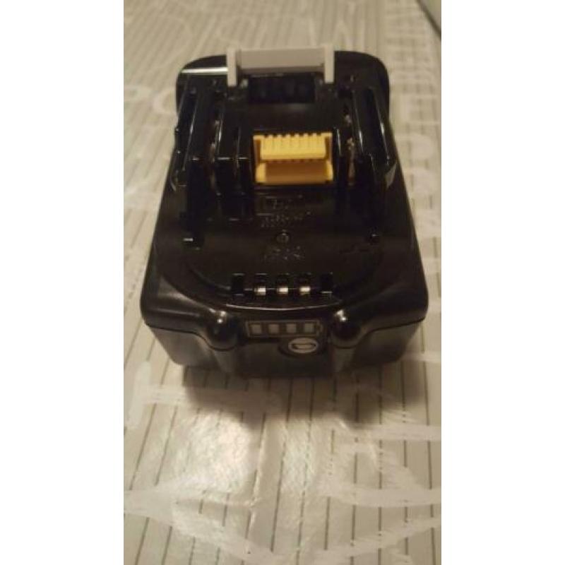 Nieuwe makita accu bl1850b
