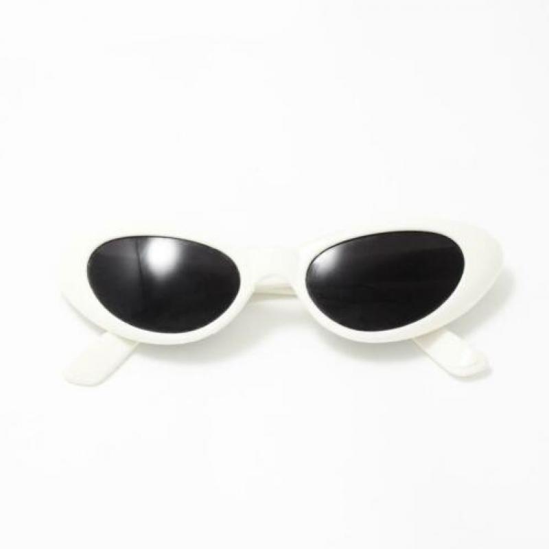 Vintage cateye sunnies