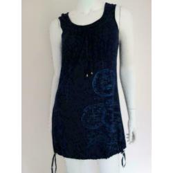 2774 Gloednieuwe d.blauwe tuniek YEST; Mt=S