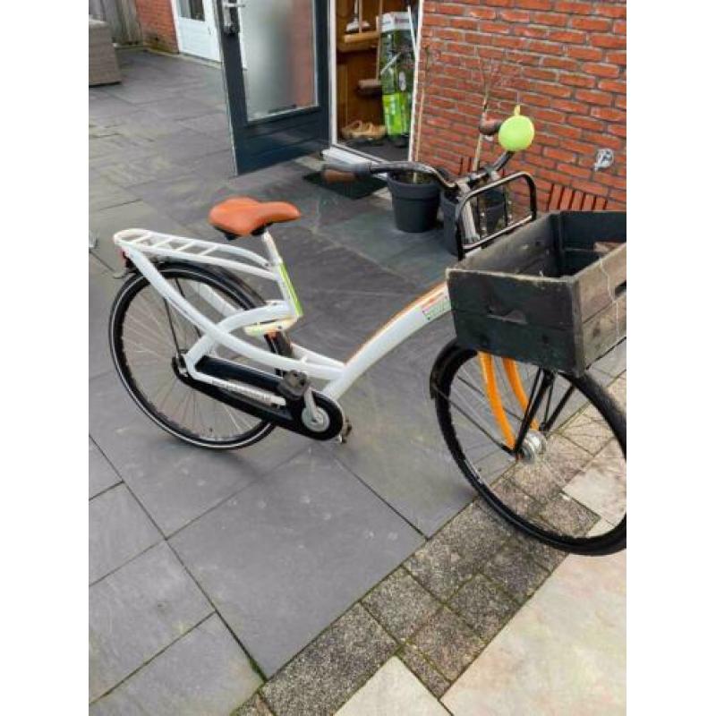 Dames stationsfiets Postcodeloterij