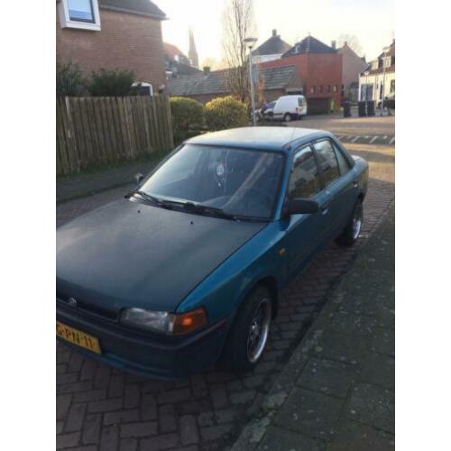 Mazda 323 1.6 I SDN GLX 16V AUT U9 1994 Groen