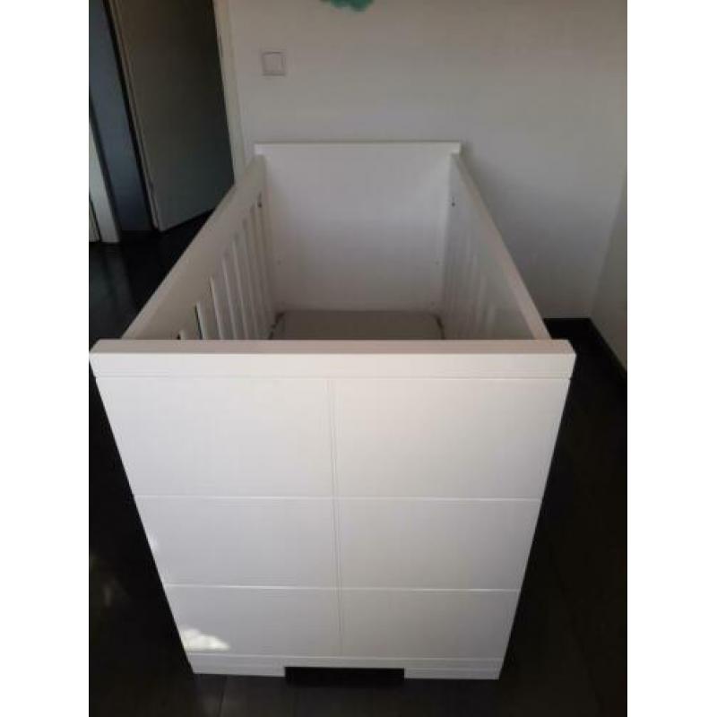 Complete babykamer interbaby Montreal hoogglans wit.