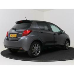 Toyota Yaris 1.5 Hybrid Dynamic | Navigatie | Panodak | Clim