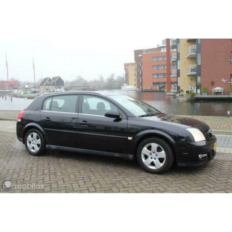 Opel Signum 2.2-16V Elegance Automaat Airco incl Apk!
