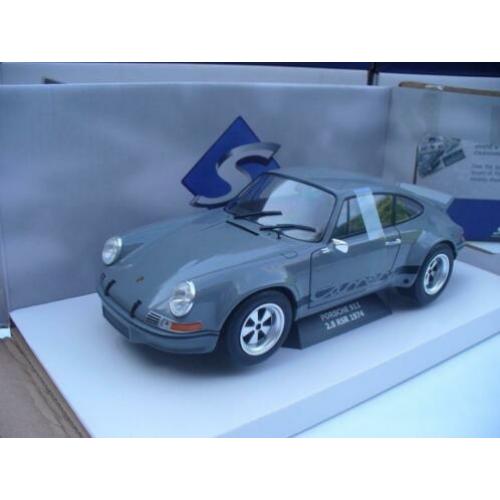 Porsche 911 2.8 RSR Grijs Solido 1/18