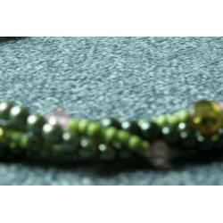 Groene kralen ketting 5 verschillende kleuren