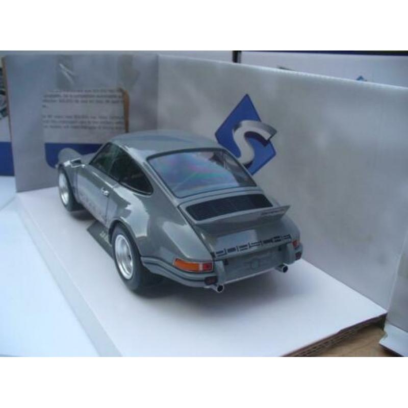 Porsche 911 2.8 RSR Grijs Solido 1/18