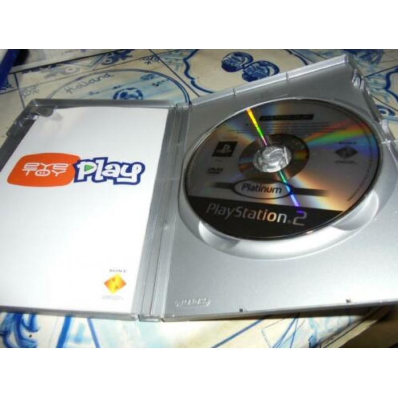 6 playstation 2 spellen + gratis psp fifa 11 en 2 pcspellen