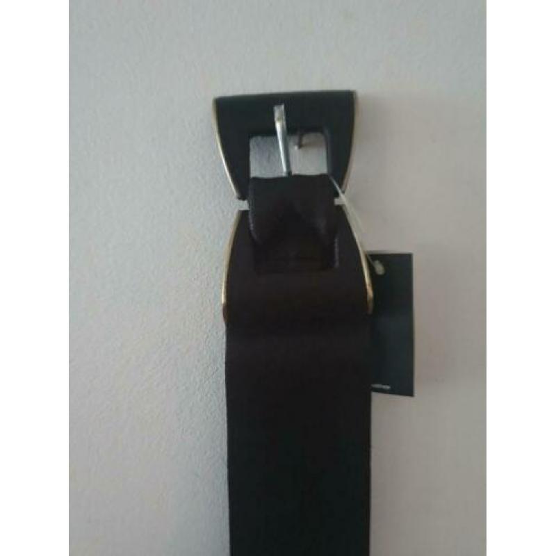 Broek Riem leer maat m 80 cm vanaf € 3,- tot €10,-