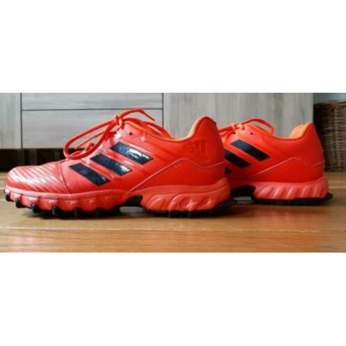 Adidas hockeyschoenen maat 39, vallen als 38