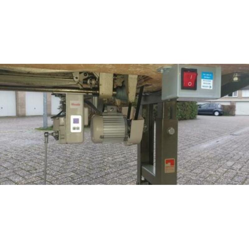 Industriële naaimachine Pfaff 145  3 voudig transport