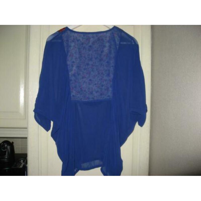 mooie blauwe doorschijnende tuniek/top van Lola's, mt M