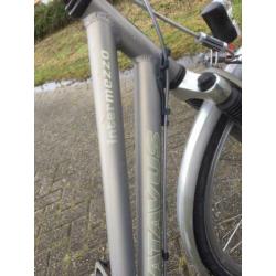 BATAVUS dames fiets voorvering 28 inch 7 versn 48cm frame