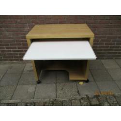 Buro met wieltjes 77 cm breed