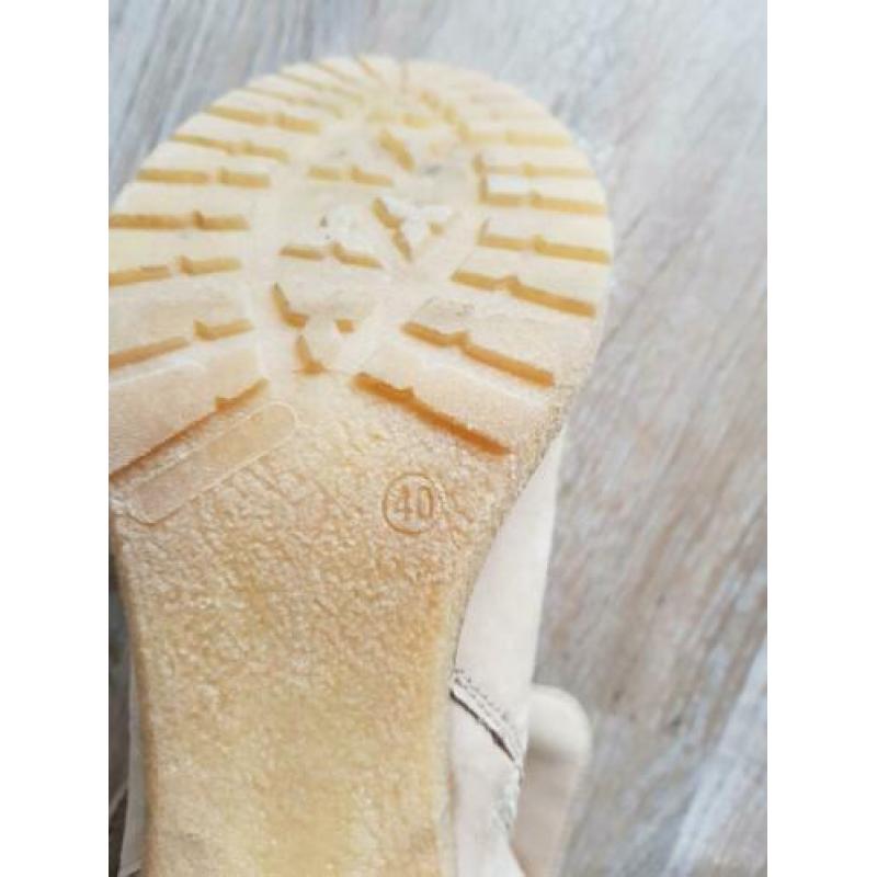 Fred de la Bretoniere laarsjes beige mt 40/41