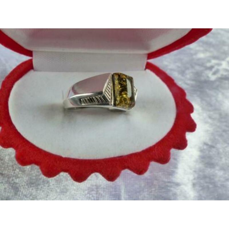 Mooie Fijne Handgemaakt Zilveren Art Deco Ring met Barnsteen