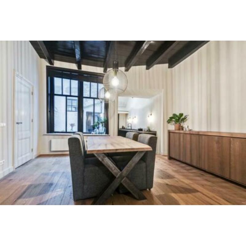 6 eettafel stoelen op wieltjes
