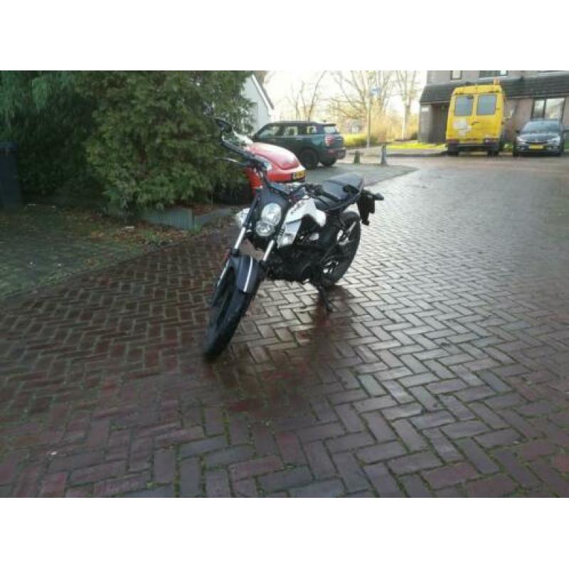 Kymco k pipe met koppeling /schakel brommer (opknapper)