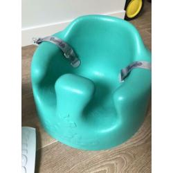 Bumbo seat incl blad en tuigje
