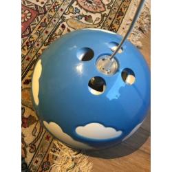 Ikea hanglamp blauw met wolken (Skojig)