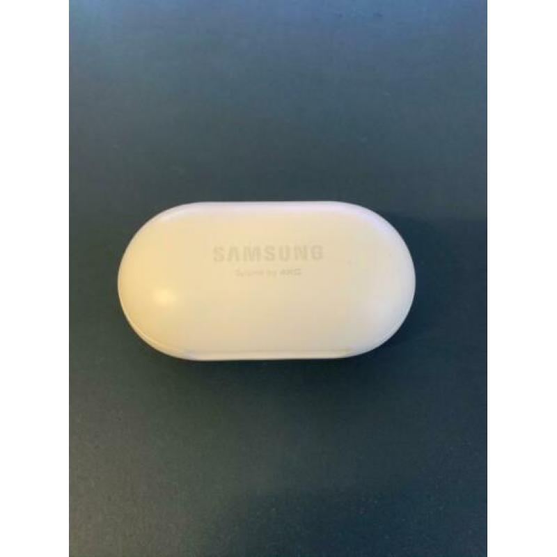 Samsung Galaxy buds wit aangeboden