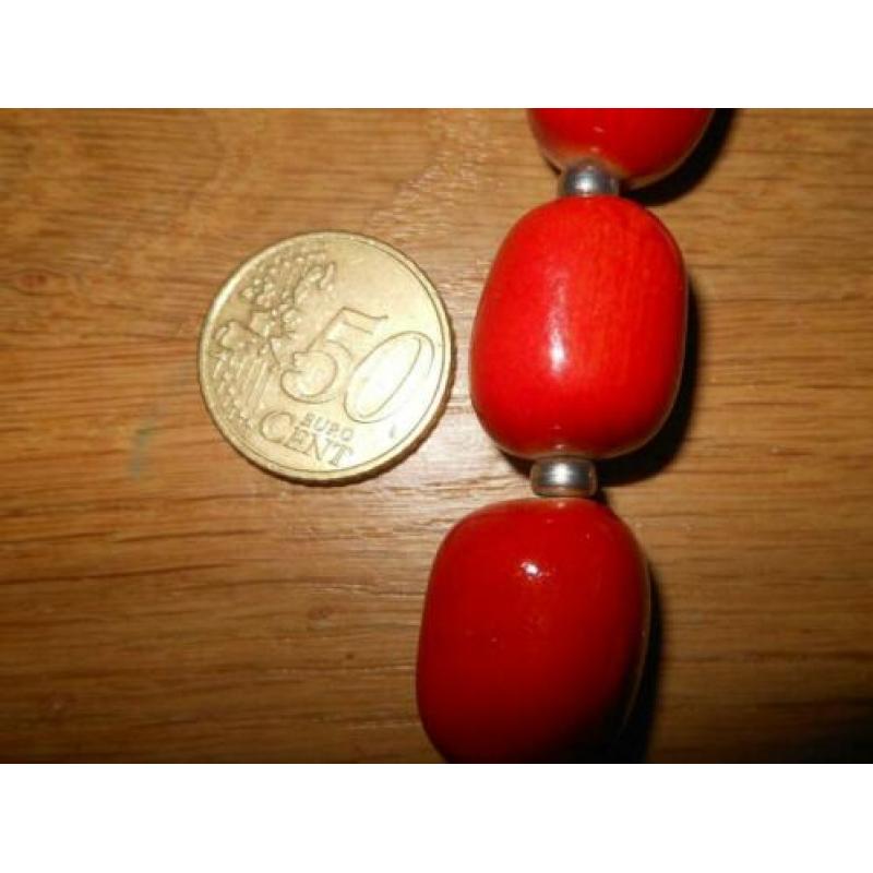 Elegante stijlvolle rode kralen hals ketting