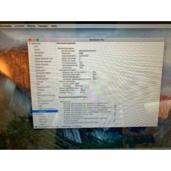 MacBook Pro 13'' 2011, 2.3 GHZ I5, 250GB SSD, 1 jaar