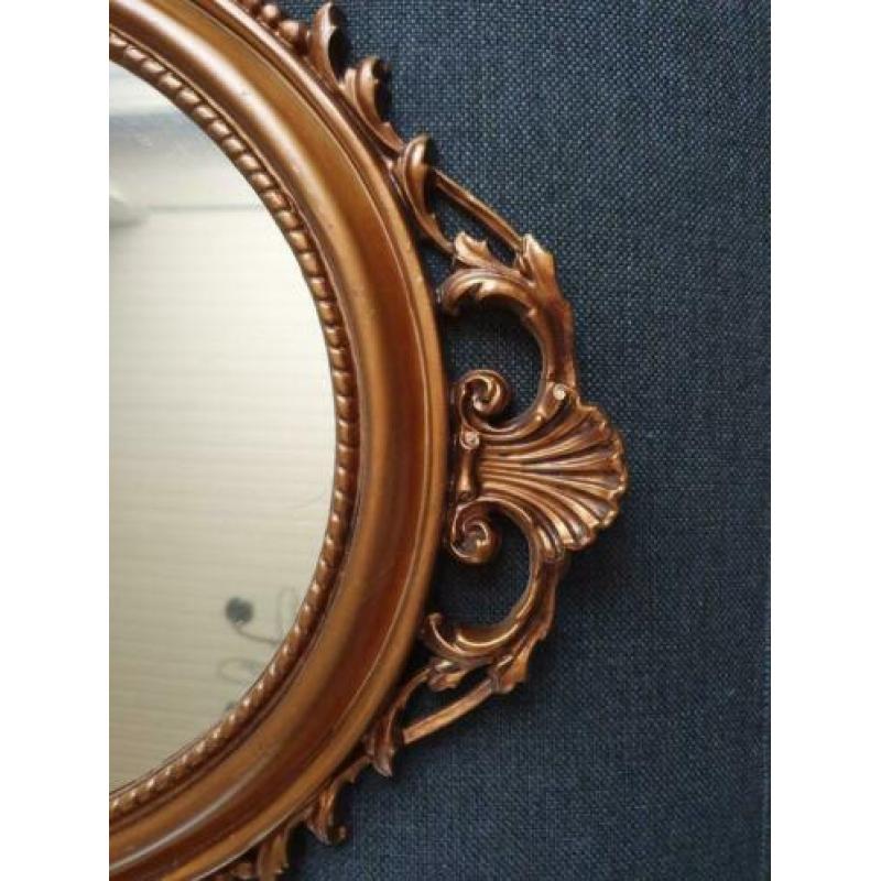 Bronskleurige brocante barok ovale spiegel