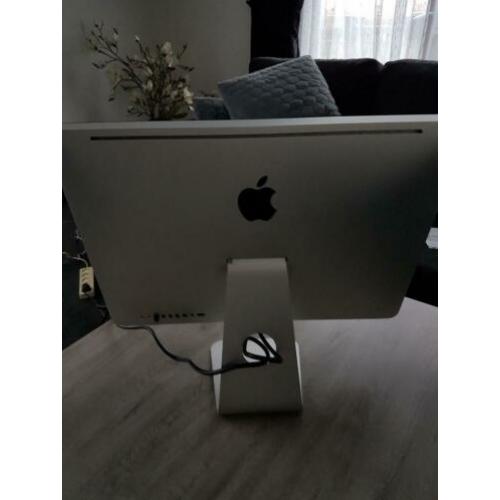 IMac 21.5 inch Te Koop,doet het goed.