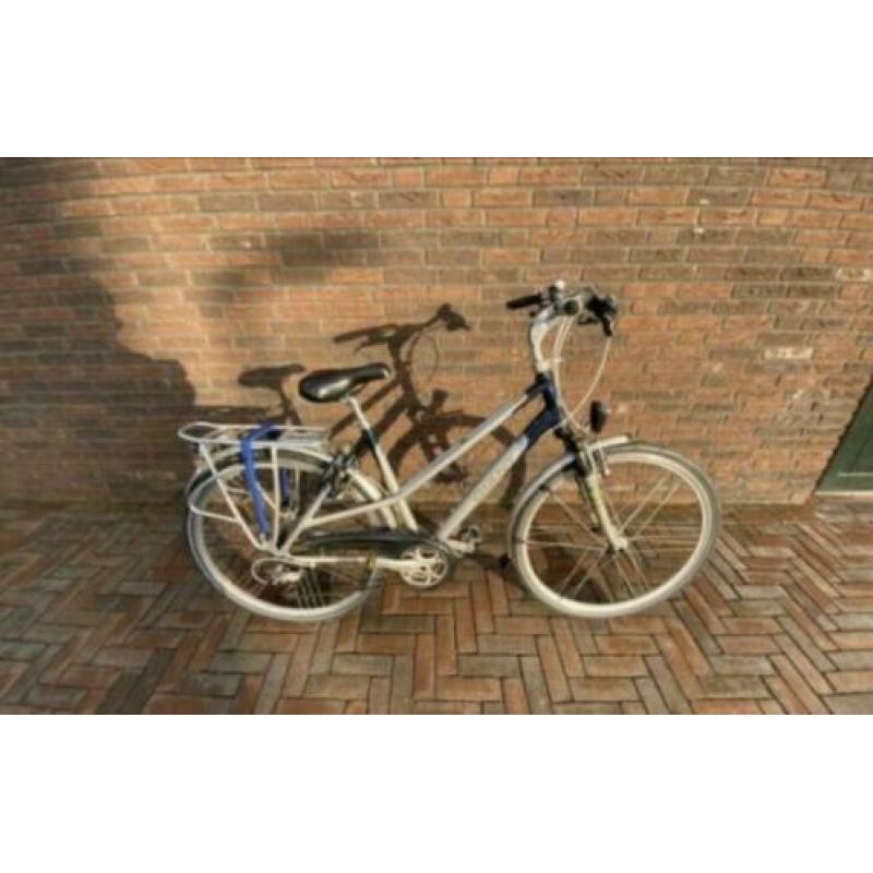 Mooie Giant Damesfiets te koop 28 inch!