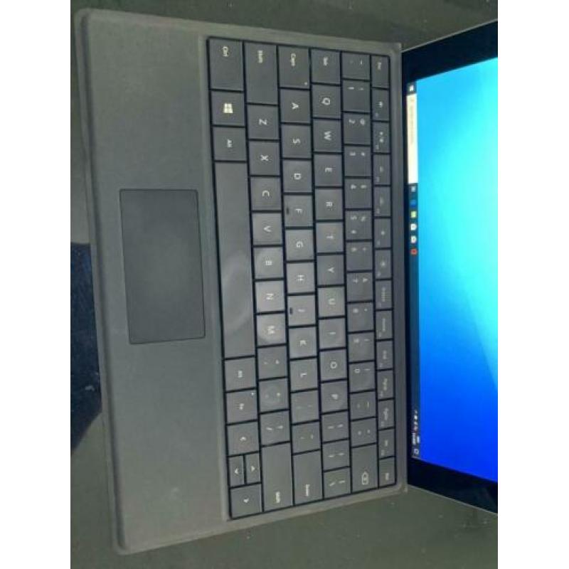 Surface go 2 in 1 laptop en tablet