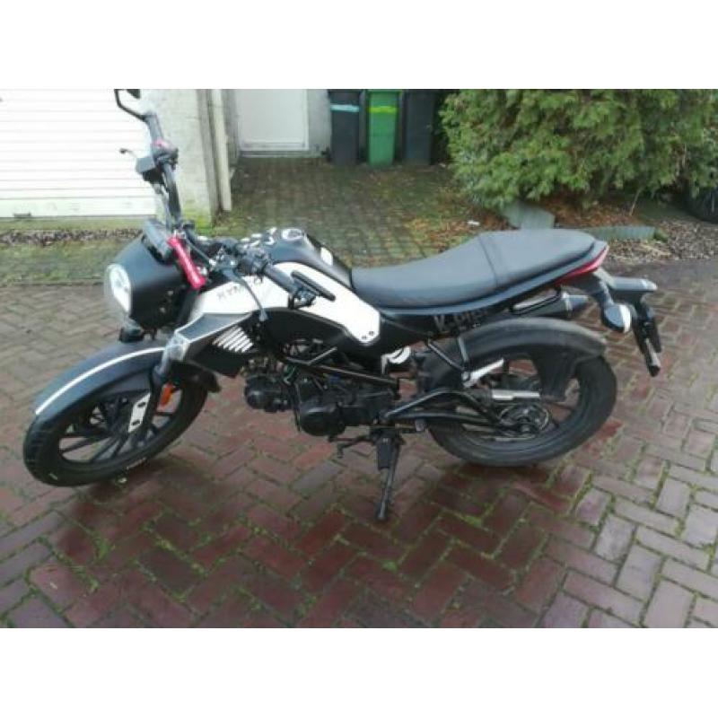 Kymco k pipe met koppeling /schakel brommer (opknapper)