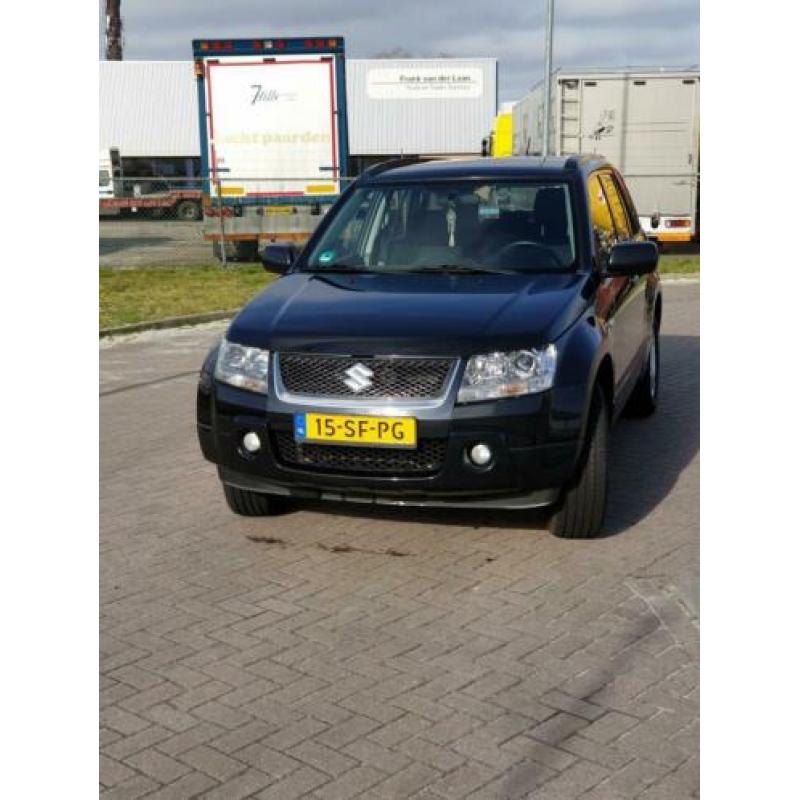 Suzuki Grand Vitara 2.0 5D 2006 Zwart