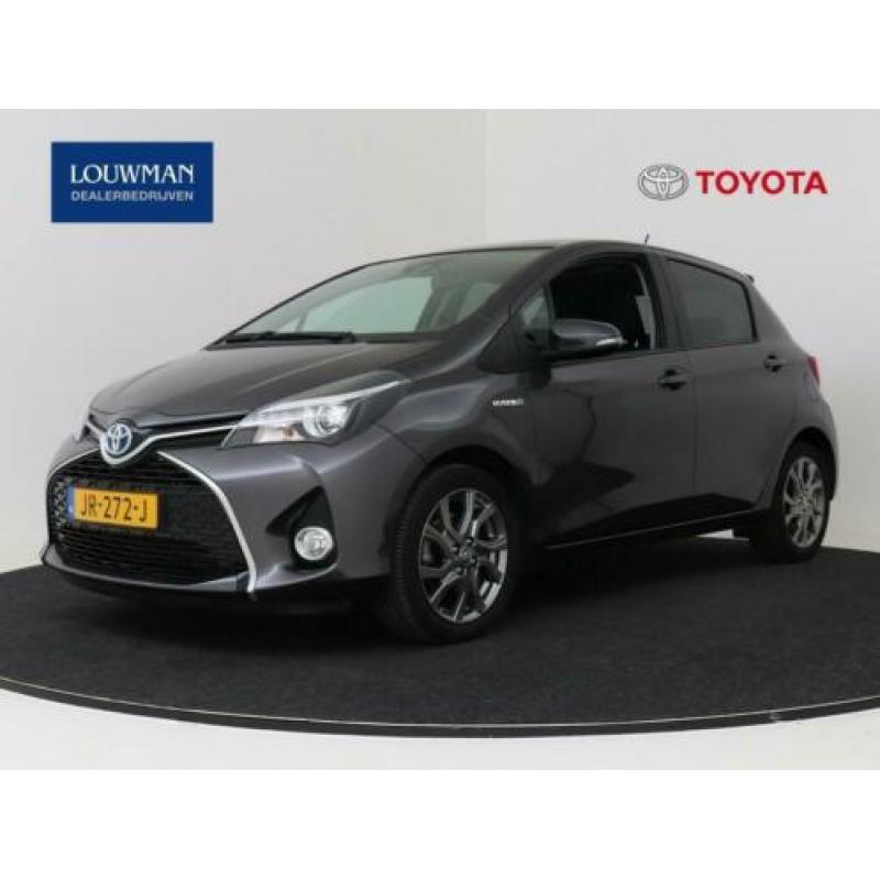 Toyota Yaris 1.5 Hybrid Dynamic | Navigatie | Panodak | Clim