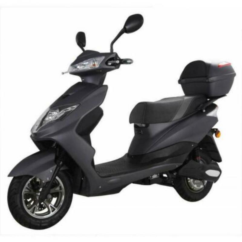 Elektrische Scooter Eagle. E-Scooter 45 km/h Bereik: 60 km.