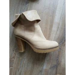 Fred de la Bretoniere laarsjes beige mt 40/41