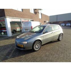 Alfa Romeo 147 1.6 T.Spark Progression (bj 2006)