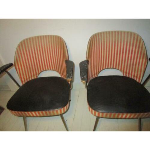 Vintage Design stoeltjes Italiaans?