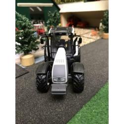 U.H Valtra Zonder doos