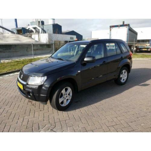 Suzuki Grand Vitara 2.0 5D 2006 Zwart