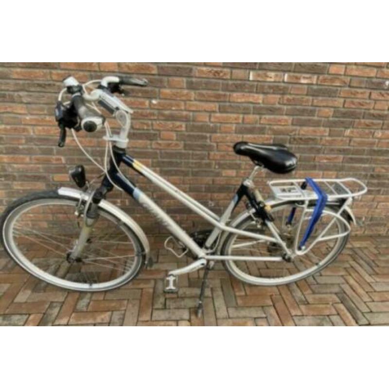 Mooie Giant Damesfiets te koop 28 inch!